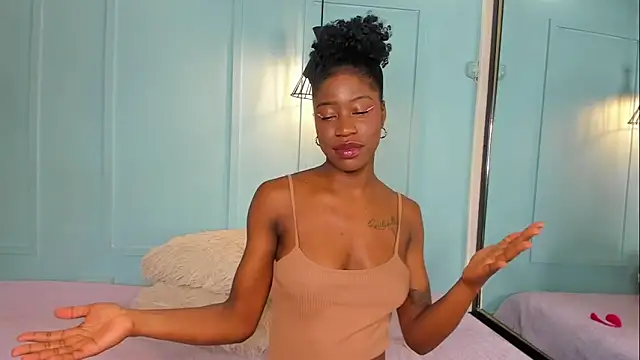 MichellePose online show from 11.13.25