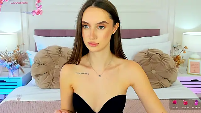 ToriSonn online show from 04.20.26