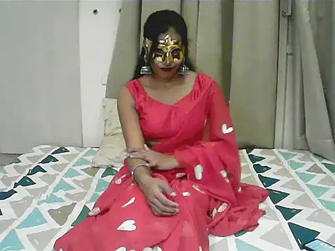 Snapshot of horny__couple_ chatting on 09.11.25 horny  couple  online show from 09.11.25