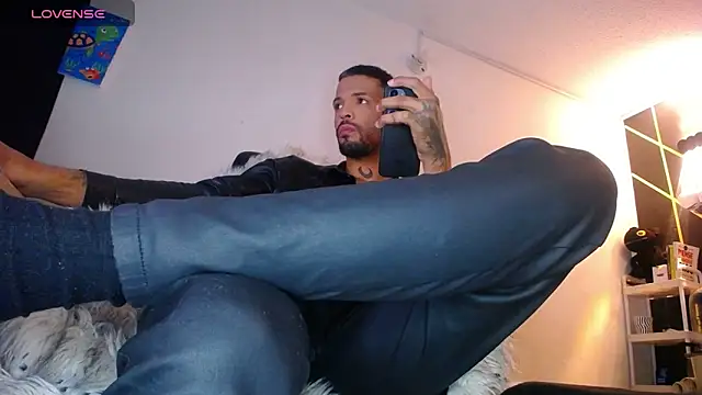 LickMyInk online show from 02.15.26