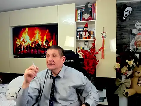 Snapshot of SpartacusDaddy48 chatting on 03.14.26 SpartacusDaddy48 online show from 03.14.26