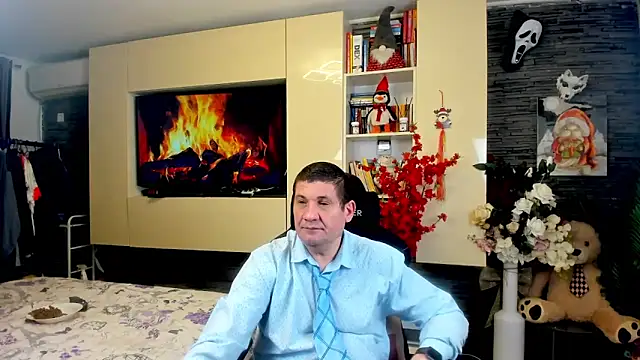 Snapshot of SpartacusDaddy48 chatting on 03.27.26 SpartacusDaddy48 online show from 03.27.26