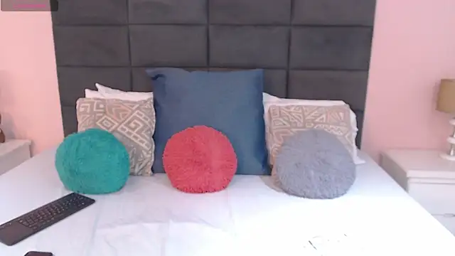 Abby-campbel online show from 11.19.25