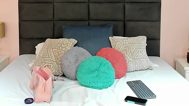 Abby-campbel online show from 02.12.26