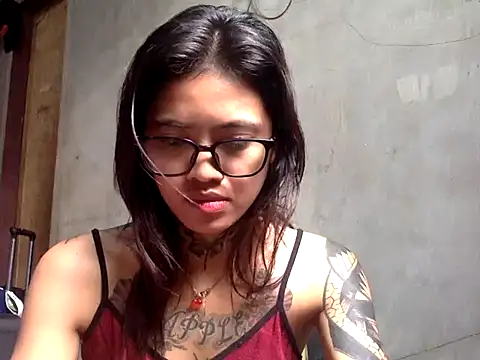 poor pussy69 online show from 12.23.25