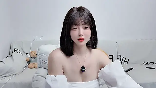 uikyy1 online show from 10.25.25