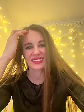 LucieMack online show from 01.05.26