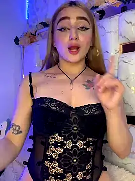 Sara Sophia420 online show from 10.10.25