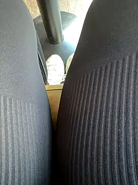 HiddenHoneyLDN online show from 11.08.25