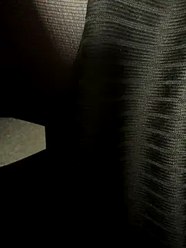 HiddenHoneyLDN online show from 11.19.25