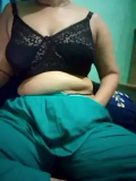 Maria Mahi online show from 12.21.25