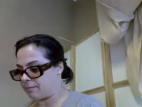 ITALIANASISIXX online show from 01.19.25