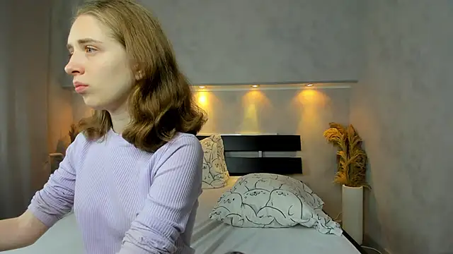 Camilla Kelly online show from 09.28.25