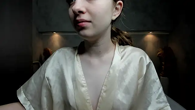 Camilla Kelly online show from 11.26.25