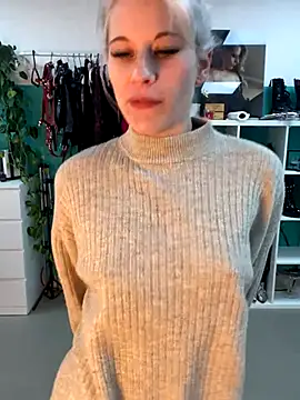 TheRealJessyLey online show from 12.19.25