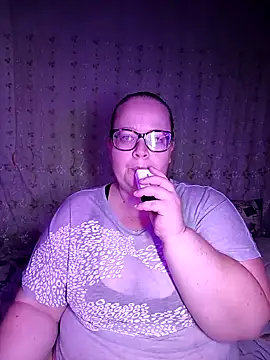 LillyWilly online show from 09.19.25