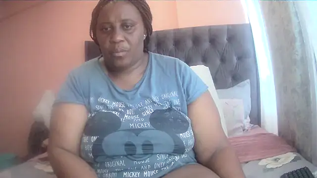 HUGEASSXXXXX online show from 03.24.26