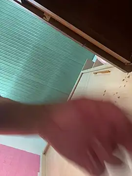 Rose 194 online show from 04.21.26