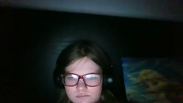 Moonolighta online show from 12.02.25