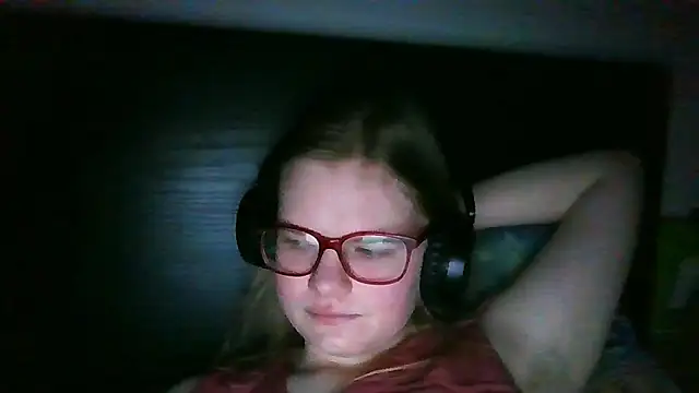 Moonolighta online show from 01.06.26