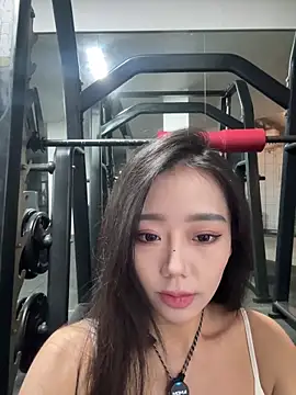 jiajia L online show from 12.21.25