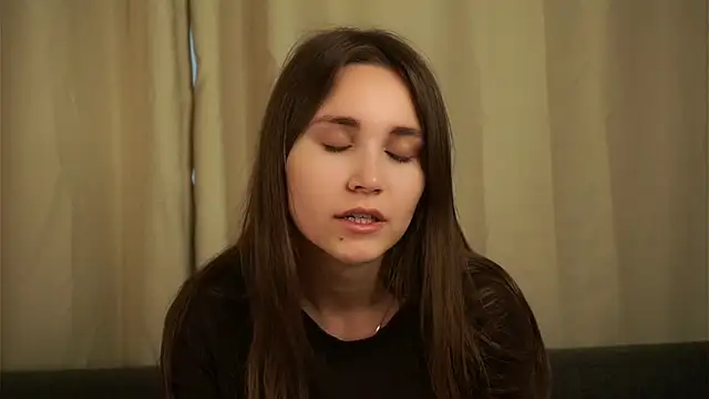 EthalFlowers online show from 11.02.25