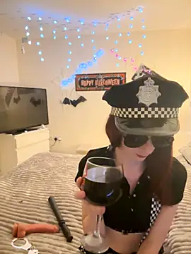 NaughtyLittleLouise online show from 10.24.25