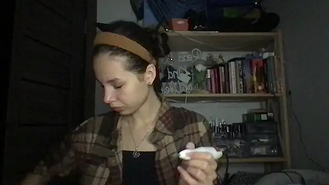 Yuna5343 online show from 09.10.25