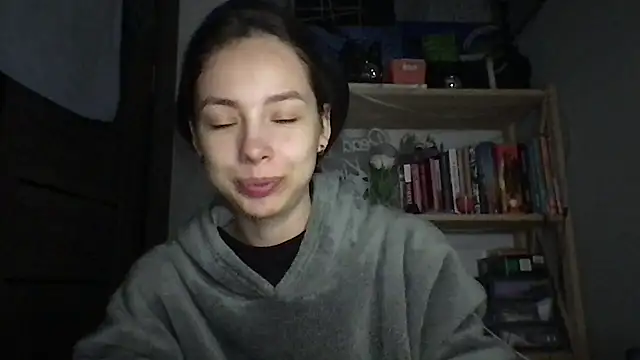 Yuna5343 online show from 10.04.25