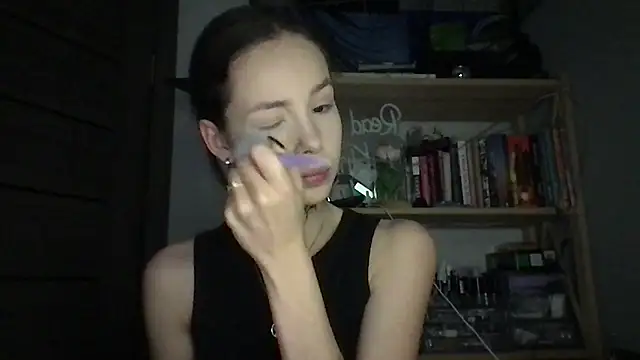 Yuna5343 online show from 10.11.25