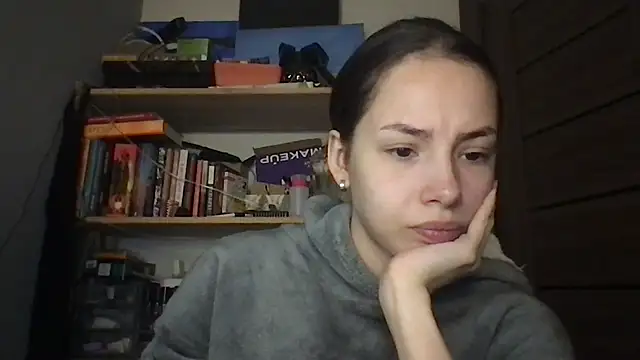 Yuna5343 online show from 11.19.25