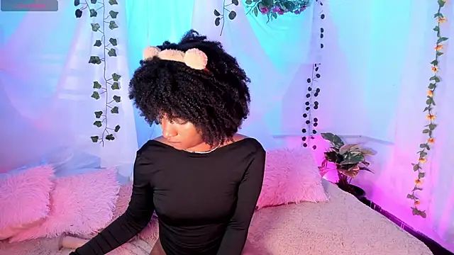 Lolalewis777 online show from 02.07.26