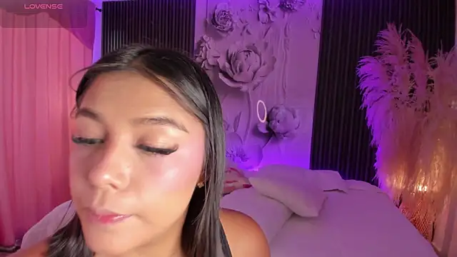 ShaniaDaniels online show from 04.11.26