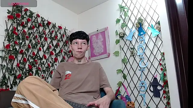 LiamBrown09 online show from 04.20.26