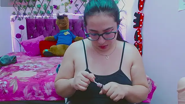 Estrella  sex online show from 09.17.25