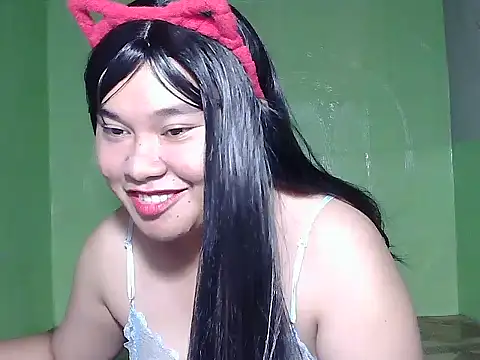 Kiarra 69 online show from 10.26.25