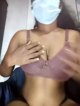 MickMicky online show from 10.17.25