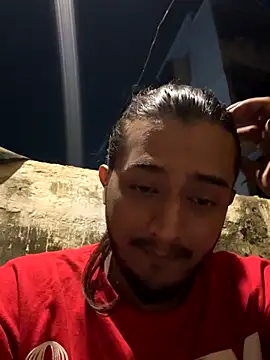 Snapshot of seenu2101 chatting on 11.27.25 seenu2101 online show from 11.27.25