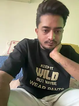 Snapshot of seenu2101 chatting on 04.28.26 seenu2101 online show from 04.28.26