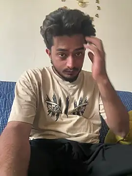 Snapshot of seenu2101 chatting on 06.10.26 seenu2101 online show from 06.10.26