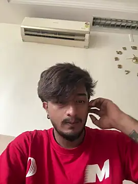 Snapshot of seenu2101 chatting on 06.26.26 seenu2101 online show from 06.26.26