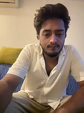 Snapshot of seenu2101 chatting on 06.27.26 seenu2101 online show from 06.27.26