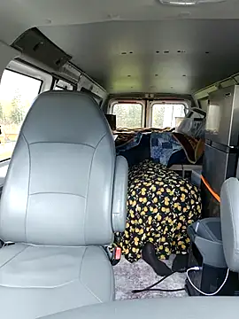 Love86Emily online show from 10.16.25