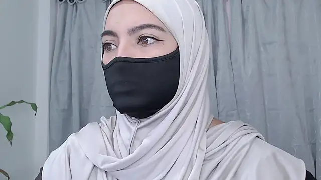 jade nassar online show from 04.11.26