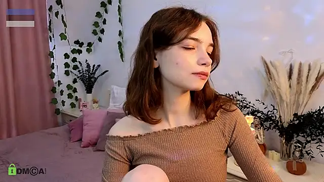 Evi Brook online show from 11.28.25