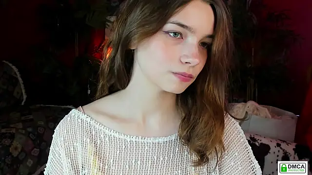 Snapshot of Evi_Brook chatting on 05.05.26 Evi Brook online show from 05.05.26