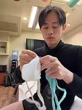 iiiviviii online show from 03.05.26