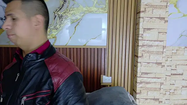 mabelineyesgreen303av online show from 11.14.25