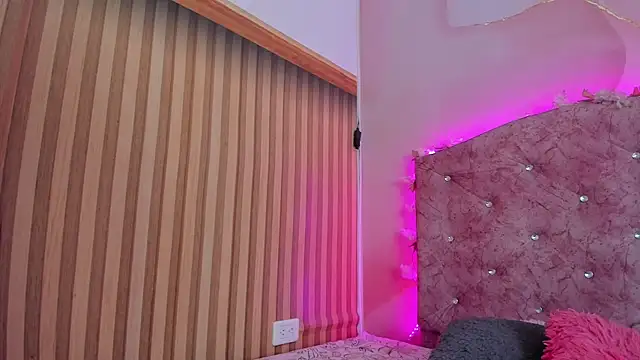 Mila grace  online show from 04.14.26