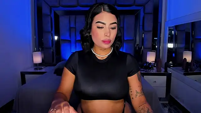 Snapshot of MaddyGray_ chatting on 07.18.26 MaddyGray online show from 07.18.26